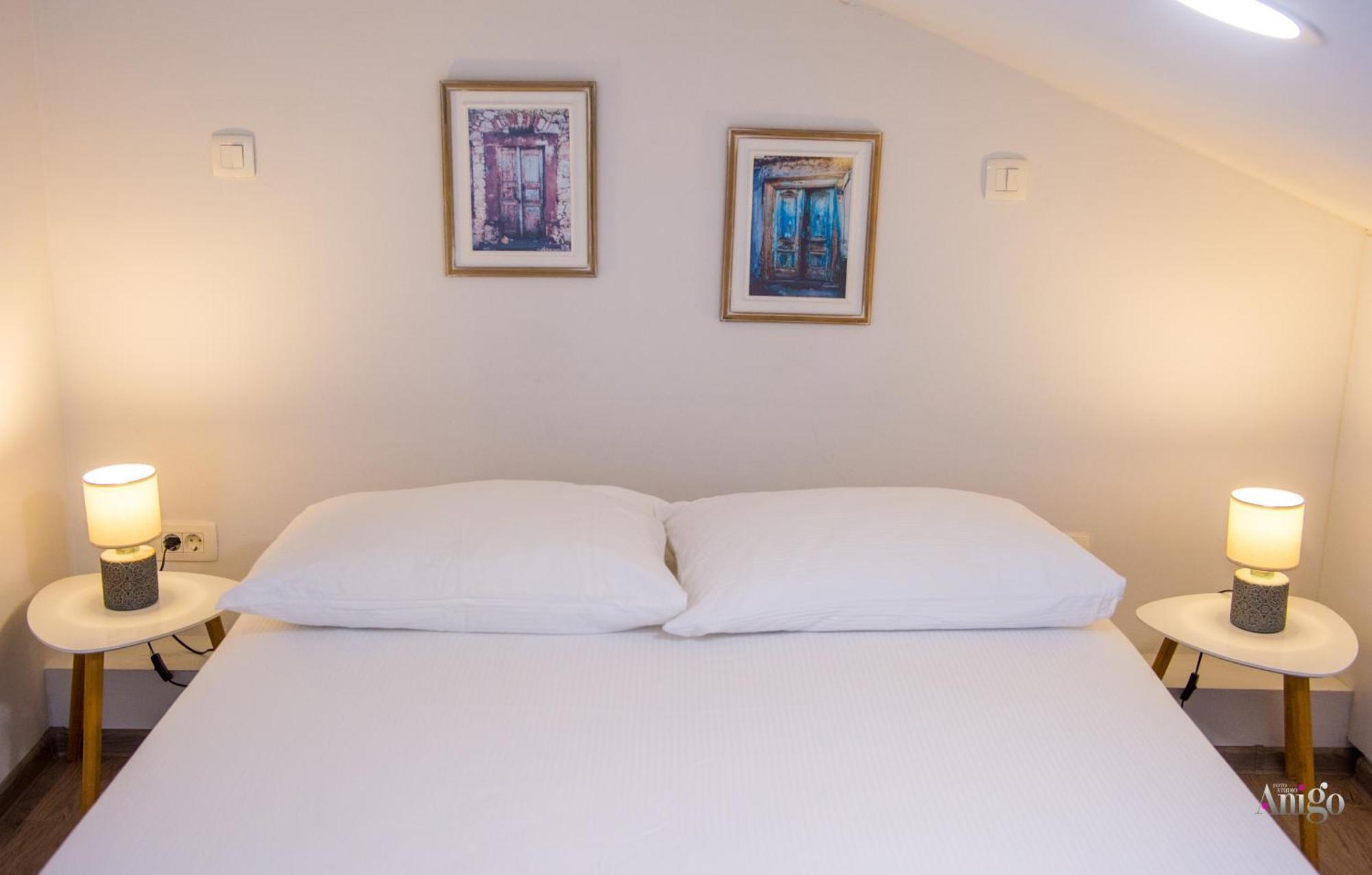 Apartments Enigma - With Private Parking Mostar Dış mekan fotoğraf