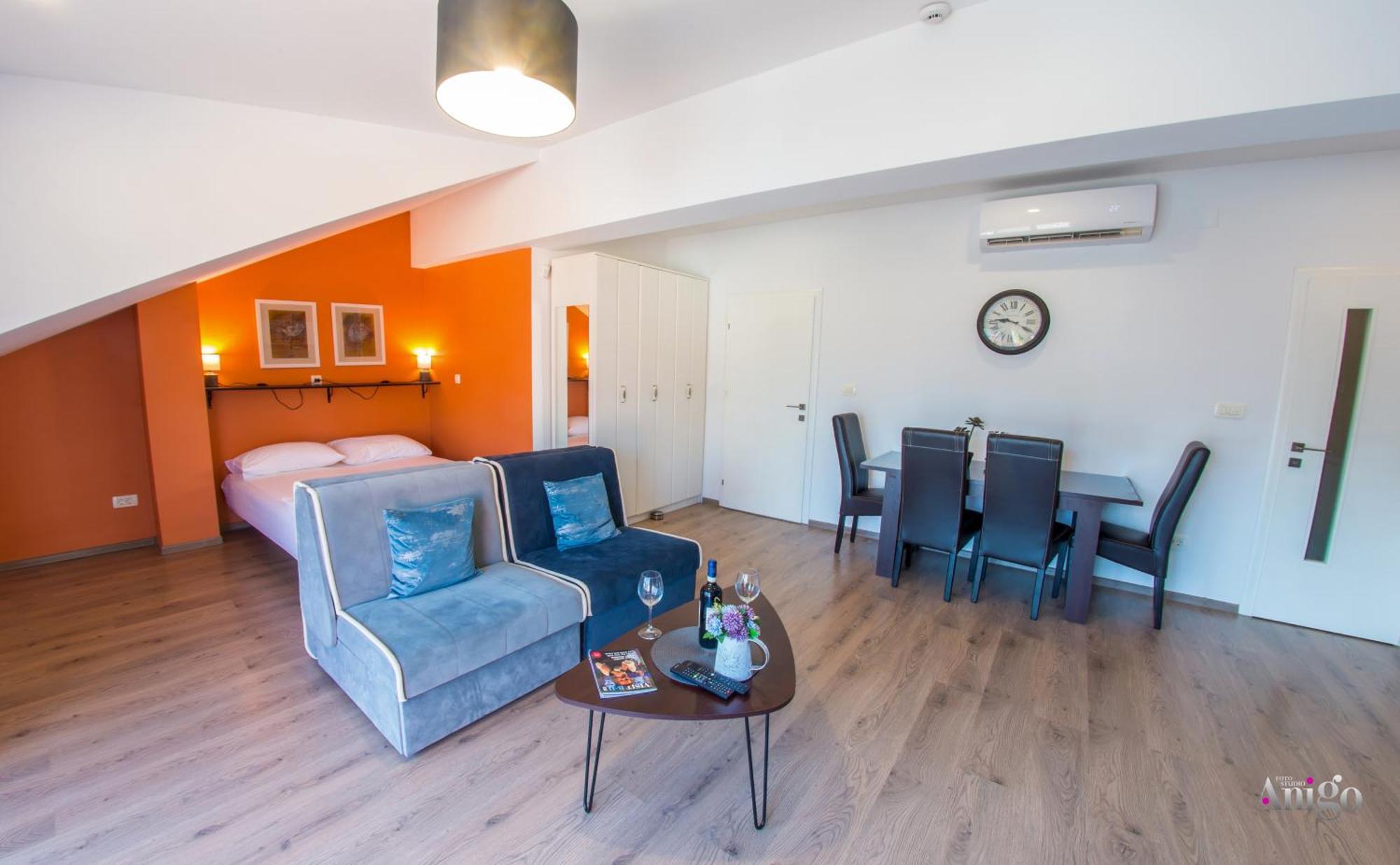 Apartments Enigma - With Private Parking Mostar Dış mekan fotoğraf