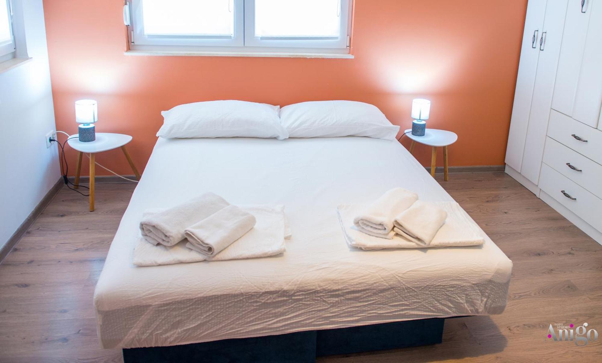 Apartments Enigma - With Private Parking Mostar Dış mekan fotoğraf
